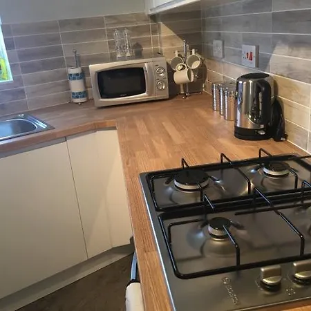 Rhodes Court Apartment Leeds (West Yorkshire)